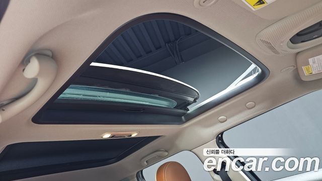 MINI Cooper S 5Door Standard 3rd 2019 — фото 23