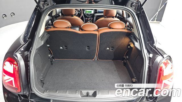 MINI Cooper S 5Door Standard 3rd 2019 — фото 24