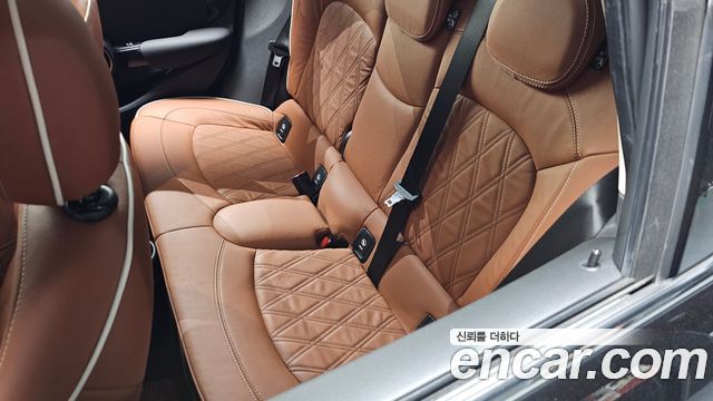 MINI Cooper S 5Door Standard 3rd 2019 — фото 38