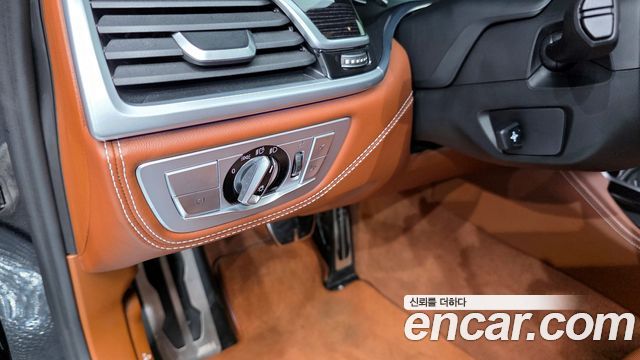 BMW 7 Series (G11) M760Li xDrive 2018 — фото 22