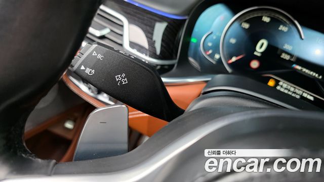 BMW 7 Series (G11) M760Li xDrive 2018 — фото 34