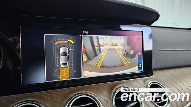 Mercedes-Benz E-Class (W213) E220d 4MATIC Exclusive 2019 — фото 15