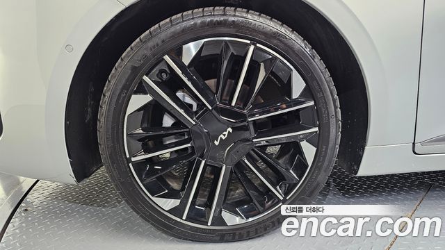 Kia K8 Hybrid Signature 2025 — фото 5