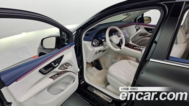 Mercedes-Benz EQS SUV (X296) EQS580 4MATIC Launch Edition 2023 — фото 10