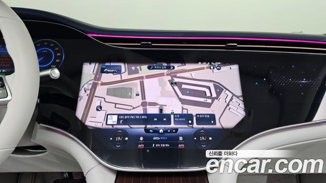 Mercedes-Benz EQS SUV (X296) EQS580 4MATIC Launch Edition 2023 — фото 16