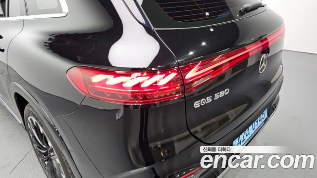 Mercedes-Benz EQS SUV (X296) EQS580 4MATIC Launch Edition 2023 — фото 29
