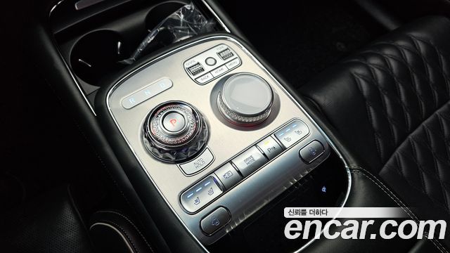 Genesis G90 (RS4) Gasoline 3.5 Turbo e-S/C AWD LWB 2022 — фото 26