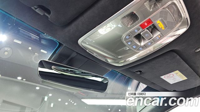 Genesis G90 (RS4) Gasoline 3.5 Turbo e-S/C AWD LWB 2022 — фото 31