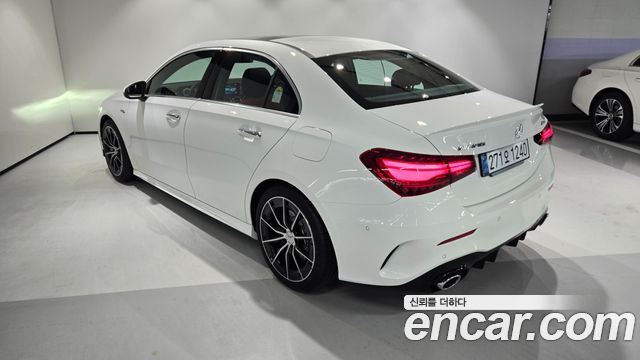 Mercedes-Benz A-Class (W177) AMG A35 4MATIC Sedan 2025 — фото 3