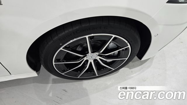 Mercedes-Benz A-Class (W177) AMG A35 4MATIC Sedan 2025 — фото 5
