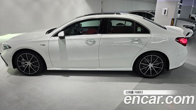 Mercedes-Benz A-Class (W177) AMG A35 4MATIC Sedan 2025 — фото 8