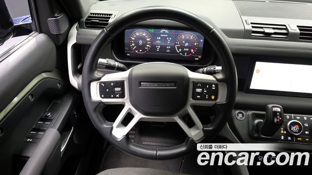 Land Rover Defender (L663) 110 D240 S 2020 — фото 17