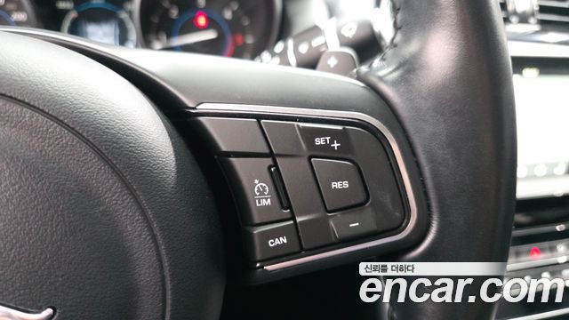Jaguar XE 20d Perstige AWD 2017 — фото 17