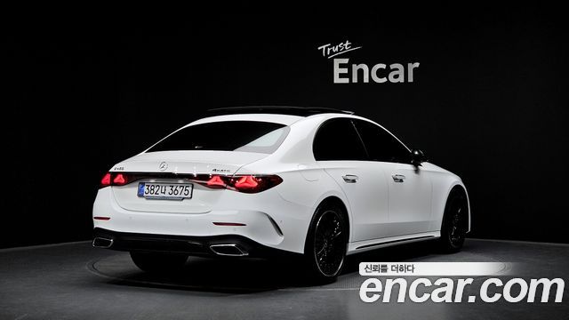 Mercedes-Benz E-Class (W214) E450 4MATIC AMG Line 2026 — фото 2