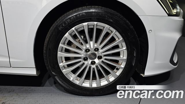 Audi A6 (C8) 40 TDI Quattro Premium 2020 — фото 21