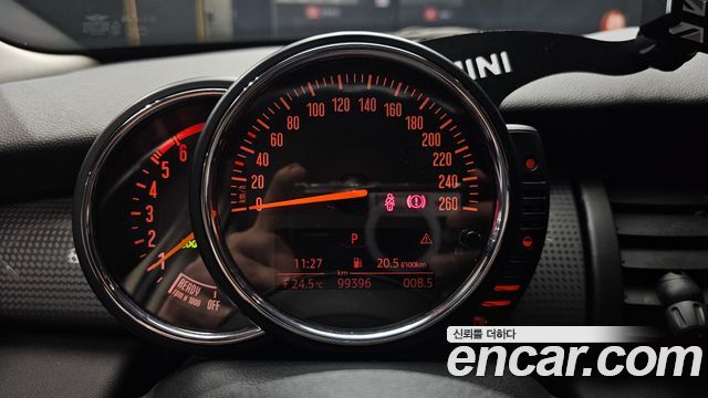 MINI Cooper D 5Door Standard 3rd 2015 — фото 8