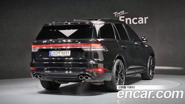 Lincoln Aviator (II) 3.0 RESERVE JET PACKAGE AWD 2023 — фото 2