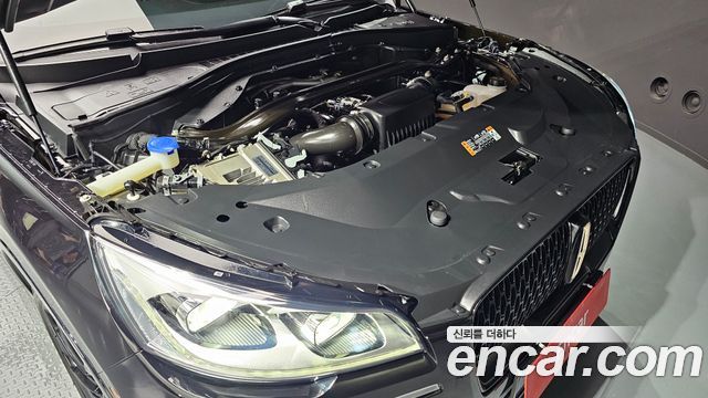 Lincoln Aviator (II) 3.0 RESERVE JET PACKAGE AWD 2023 — фото 6