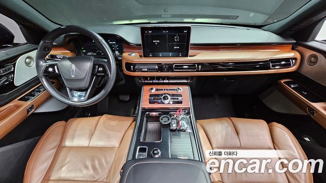 Lincoln Aviator (II) 3.0 RESERVE JET PACKAGE AWD 2023 — фото 7