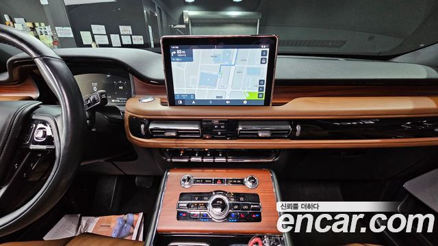Lincoln Aviator (II) 3.0 RESERVE JET PACKAGE AWD 2023 — фото 13