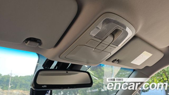 KG Mobility (SsangYong) Beautiful Korando Gasoline 1.5 2WD C5 Plus 2022 — фото 20