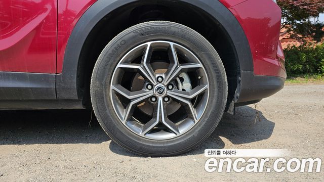 KG Mobility (SsangYong) Beautiful Korando Gasoline 1.5 2WD C5 Plus 2022 — фото 21