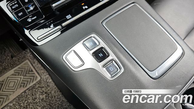 Hyundai Grandeur (IG) 3.0 LPi Rent Car Modern 2023 — фото 9