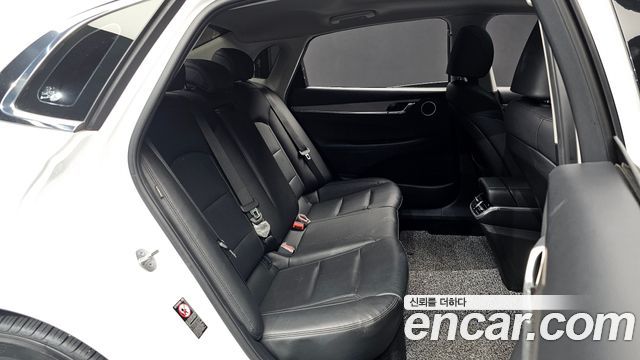 Hyundai Grandeur (IG) 3.0 LPi Rent Car Modern 2023 — фото 11