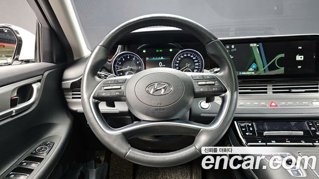 Hyundai Grandeur (IG) 3.0 LPi Rent Car Modern 2023 — фото 12