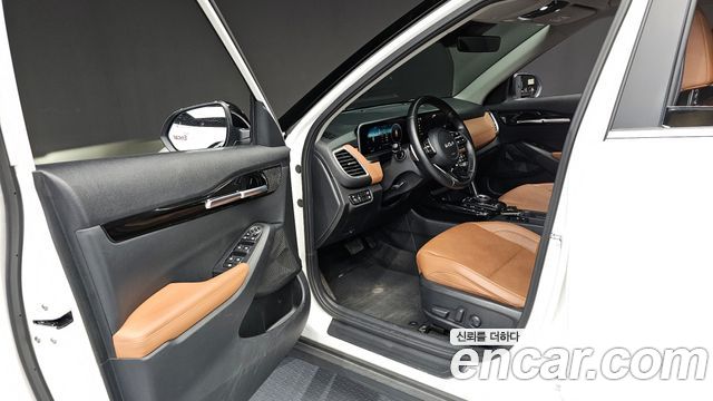 Kia Seltos Gasoline 2.0 2WD Signature 2023 — фото 10