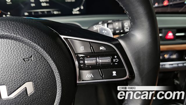 Kia Seltos Gasoline 2.0 2WD Signature 2023 — фото 16
