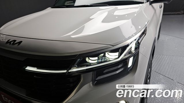 Kia Seltos Gasoline 2.0 2WD Signature 2023 — фото 22