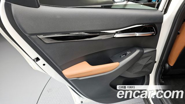 Kia Seltos Gasoline 2.0 2WD Signature 2023 — фото 25