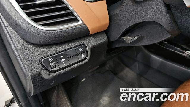 Kia Seltos Gasoline 2.0 2WD Signature 2023 — фото 27