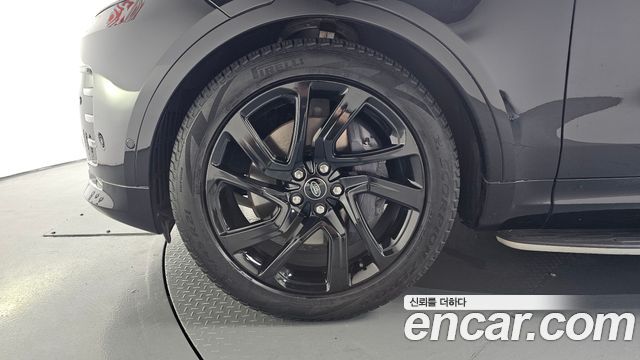 Land Rover Discovery 5 P360 R-Dynamic SE 2023 — фото 5
