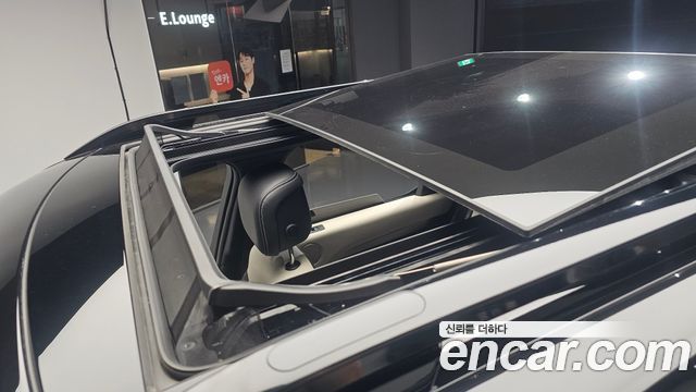 Land Rover Discovery 5 P360 R-Dynamic SE 2023 — фото 16