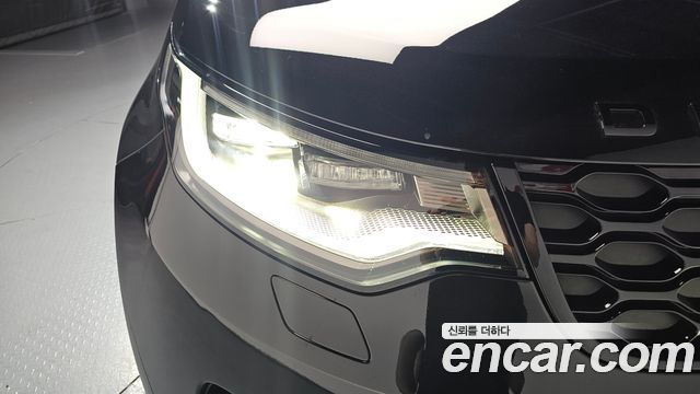 Land Rover Discovery 5 P360 R-Dynamic SE 2023 — фото 22