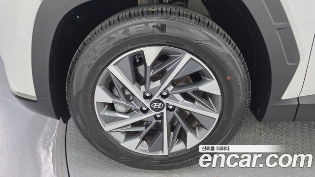 Hyundai Tucson (NX4) Gasoline 1.6 Turbo 2WD Premium 2021 — фото 5