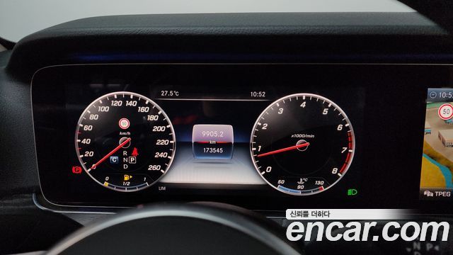 Mercedes-Benz E-Class (W213) E300 4MATIC Avnatgarde 2019 — фото 8