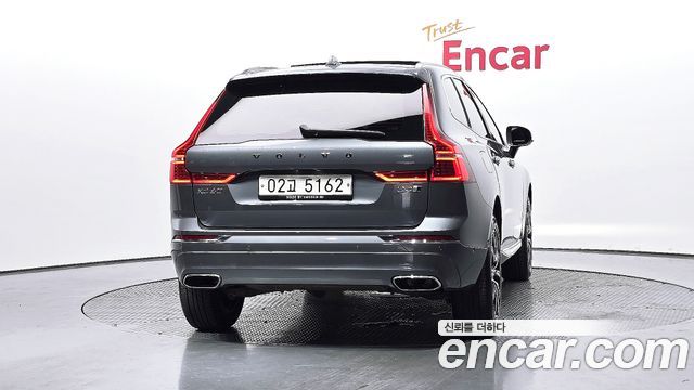 Volvo XC60 (II) D4 Inscription 2018 — фото 4