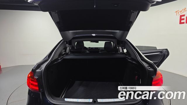 BMW 3 Series GT (F34) GT 320d 2014 — фото 20
