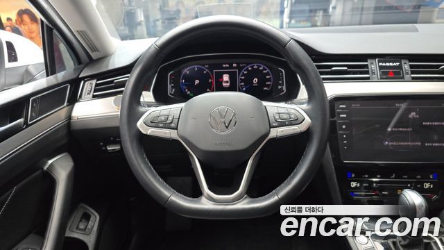 Volkswagen Passat GT (B8) 2.0 TDI Prestige 2021 — фото 13