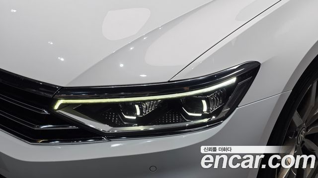 Volkswagen Passat GT (B8) 2.0 TDI Prestige 2021 — фото 22