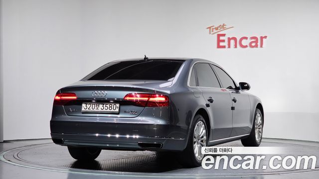 Audi A8 50 TDI Quattro LWB D4 2015 — фото 2