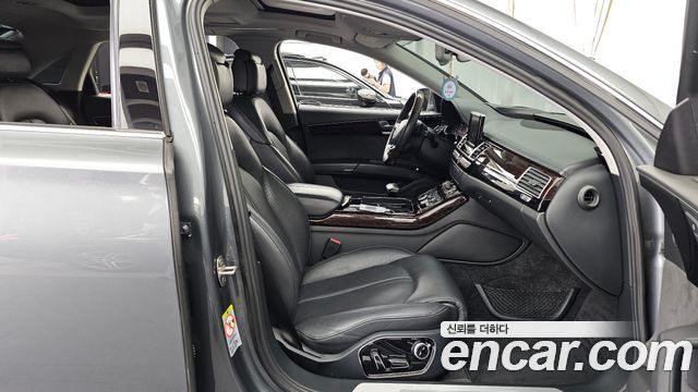 Audi A8 50 TDI Quattro LWB D4 2015 — фото 15