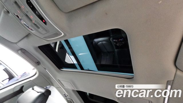 Audi A8 50 TDI Quattro LWB D4 2015 — фото 21