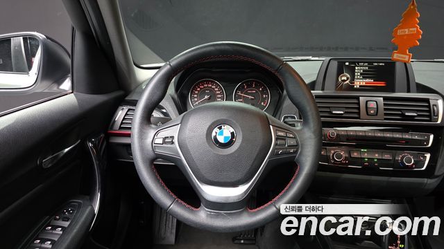 BMW 1 Series (F20) 118d Sport 5Door 2016 — фото 13