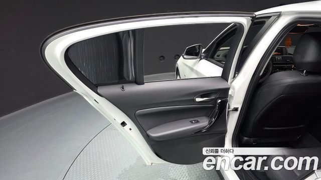 BMW 1 Series (F20) 118d Sport 5Door 2016 — фото 25