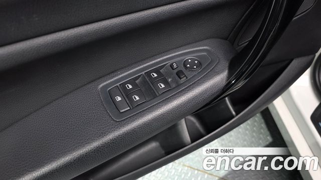 BMW 1 Series (F20) 118d Sport 5Door 2016 — фото 29
