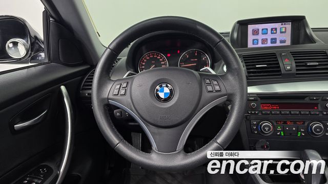 BMW 1 Series (E82) 120d Coupe Sport 2011 — фото 13